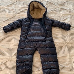Patagonia down winter suit. Size 0-3mo. Like new